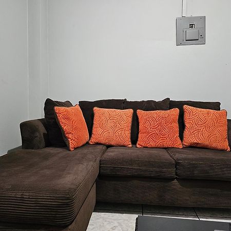 2Br Apt In St Helena - 6Mins From The Airport Perfect For Short And Long Stays Piarco Exterior foto
