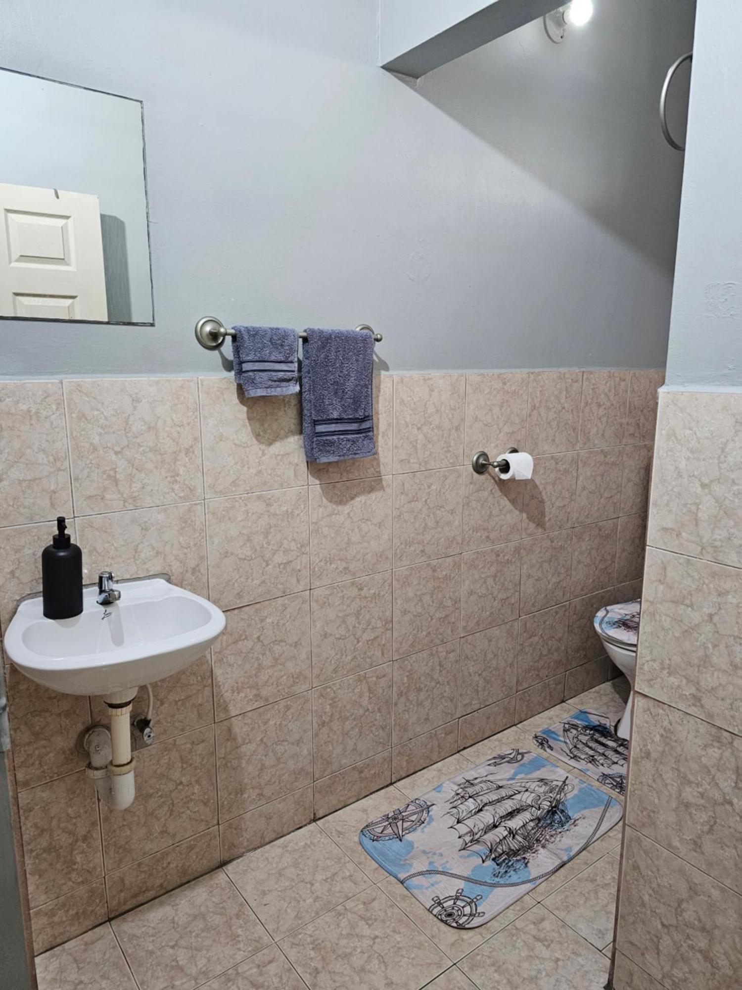 2Br Apt In St Helena - 6Mins From The Airport Perfect For Short And Long Stays Piarco Exterior foto