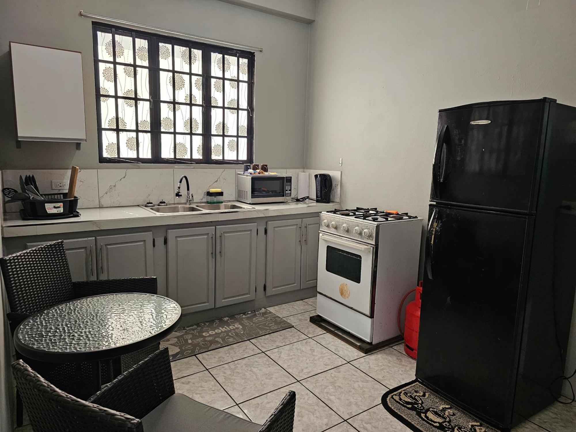 2Br Apt In St Helena - 6Mins From The Airport Perfect For Short And Long Stays Piarco Exterior foto